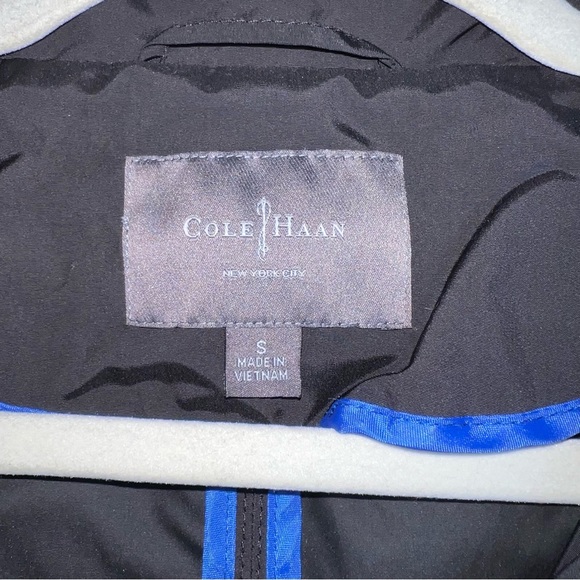 Cole Haan Women's Full Zip Lightweight Rain Jacket-Long Style-Black-Small - Picture 4 of 7